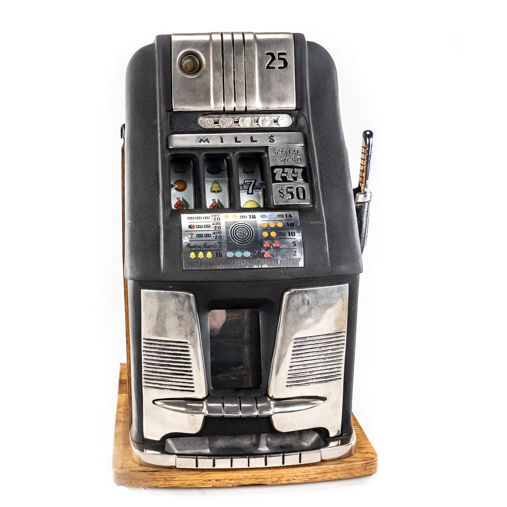 *30s Mills Special Reward 25C Quarter Slot Machine. lls reels spin; 26" x 15" x 16" complete 