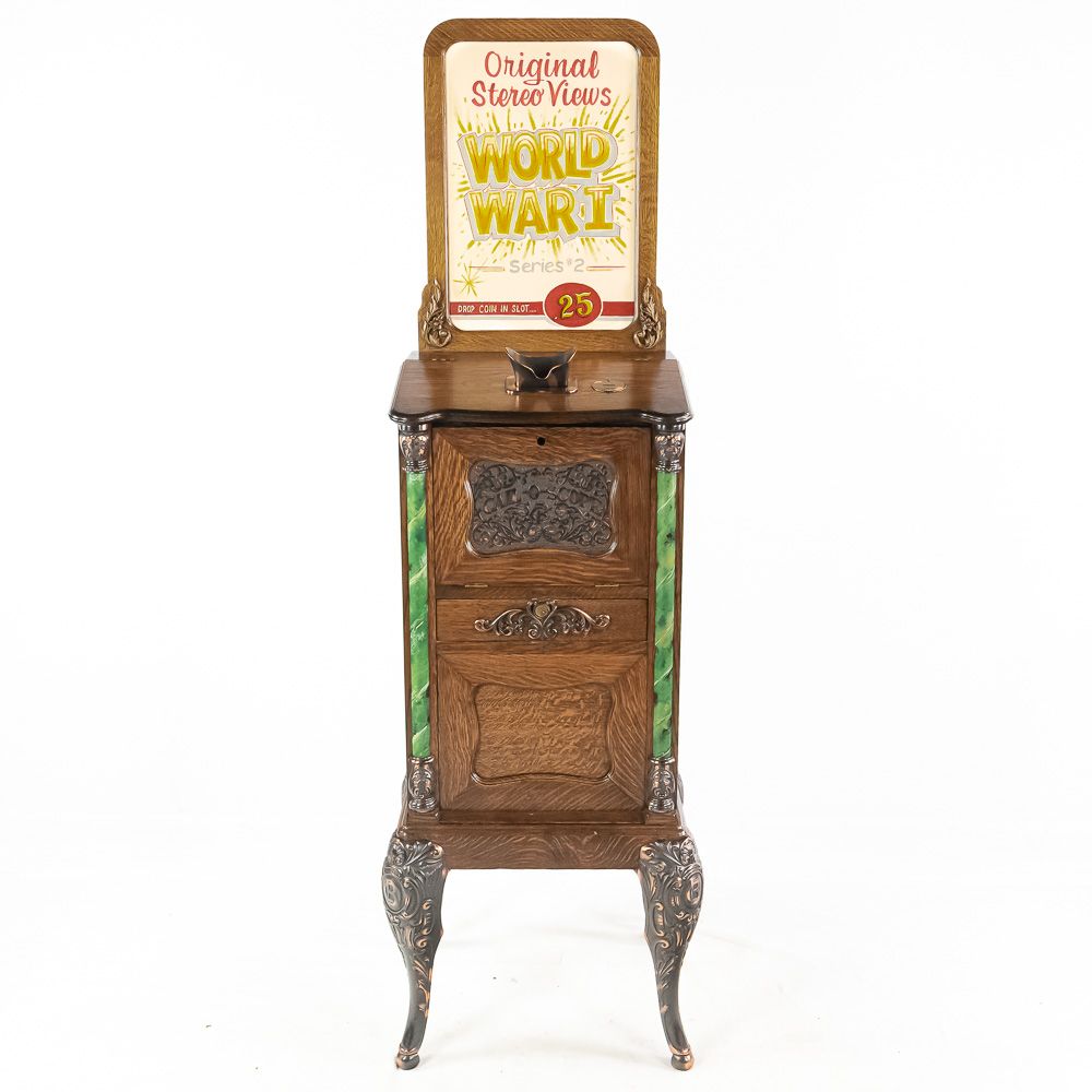 Restored Caille Bros "The Cail-O-Scope" Mutoscope. The cabinet is made of quarter sawn oak 