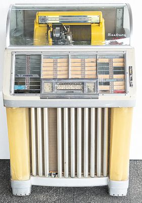 Seeburg Selectomatic 100 Jukebox Model "C". Nice solid box with good chrome and hardware 