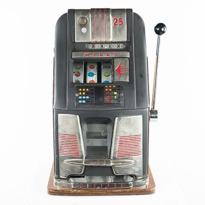 Mills 25 Cent High Top Slot Machine. Older restoration machine in good condition with lock, keys 