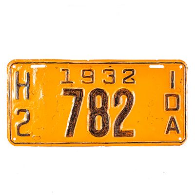 Idaho 1932 License Plate. # 782 from Custer County is a amateur repaint on a heavily corroded 