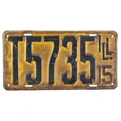 Illinois 1915 License Plate. # T5735 rear license plate in fair to good original condition with 