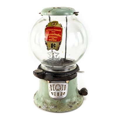 Columbus Model M 1 Cent Peanut Vendor Machine. The Columbus Model M is a vintage bulk vending 