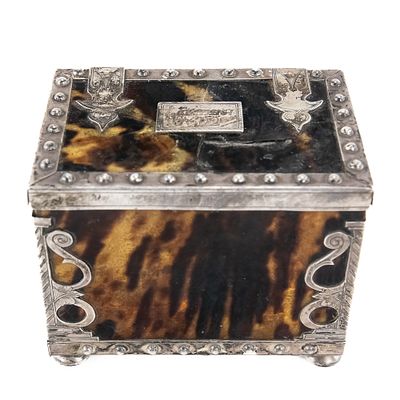 London 1692 Tortoise Shell & Silver Jewlery Box. Striking antique tortoise shell inlay, silver 