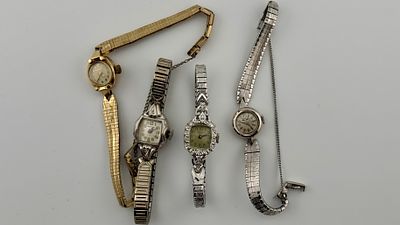 (2) Benrus & (2) Bulova Ladies 14k Wrist Watches. Collection showcase vintage a pair of Ladies 
