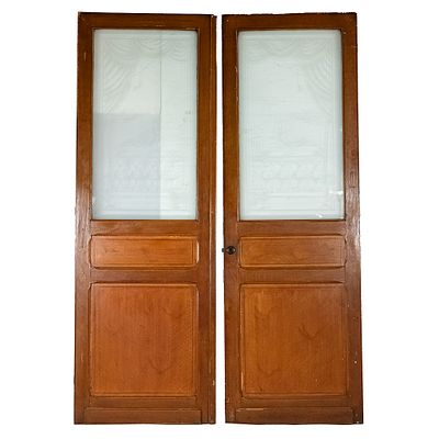 Vintage Double Doors with Etched Glass. What a stunning pair of late 19th century interior 