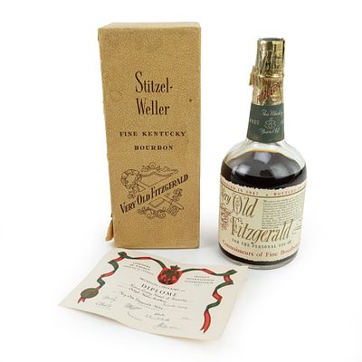 1947 Stitzel Weller Very Old Fitzgerald Bourbon. Stitzel Weller Very Old Fitzgerald 1947 Eight 
