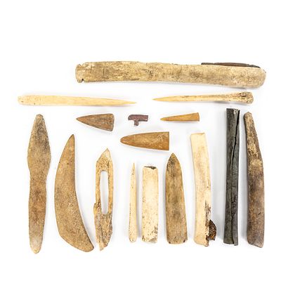 Assorted Bone & Stone Artifact Collection (16). This 16-piece assemblage features a diverse 