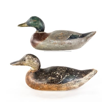 Pair of Mason Duck Decoys, Mallard & Hen. These are a classic pair of early 20th-century solid 