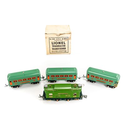 Pre-War Lionel Locomotive #253 & (3) Pullman Cars+. Pre-war Lionel #253 Locomotive along with 