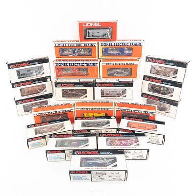 Lionel Mint Caboose O & O27 & O RR Car Collection. Lionel Mint Car Collection showcasing West 