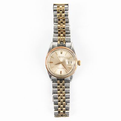 1960s Men's Rolex Champaign Dial Datejust. 1960s Mens Rolex Datejust perfectly accented on a two 