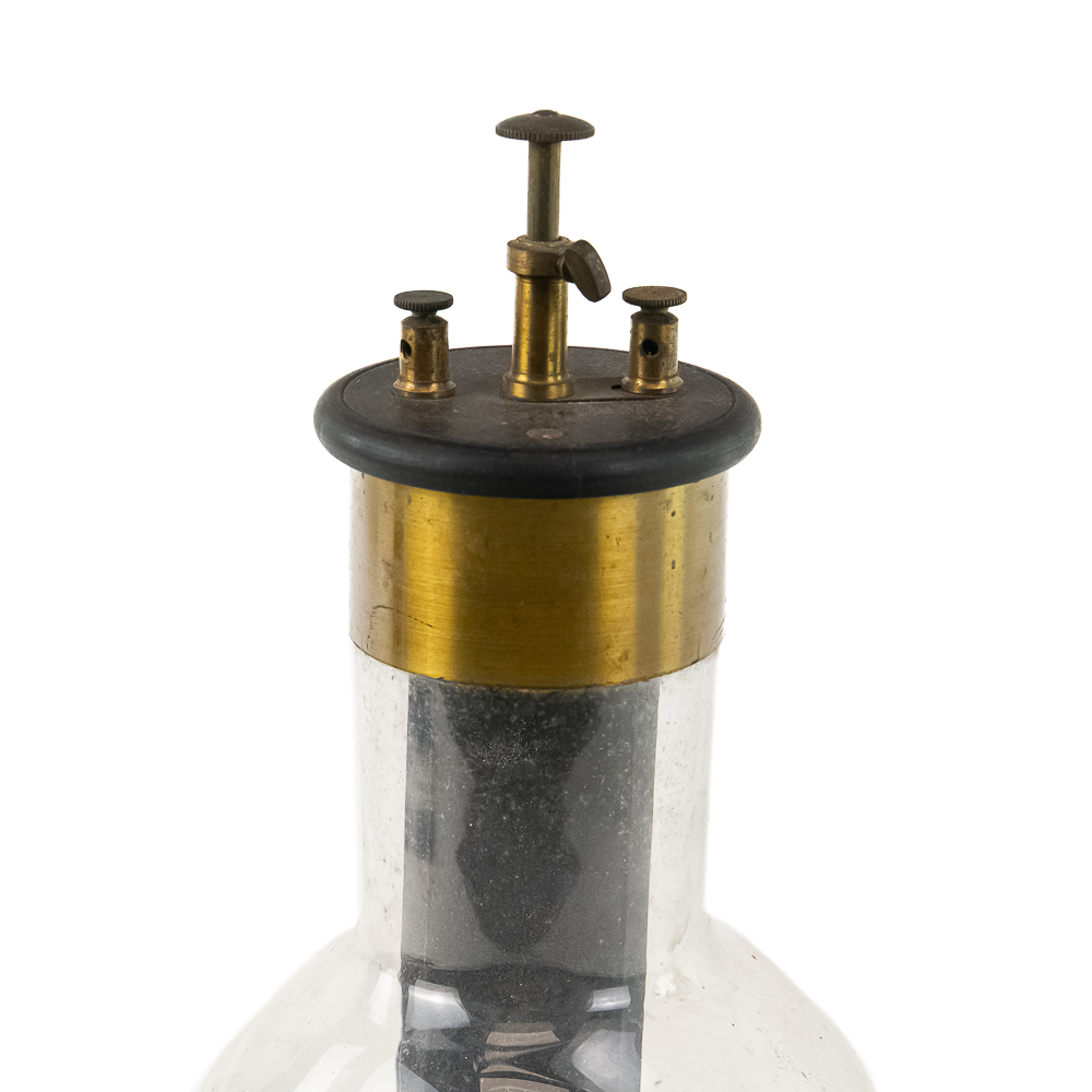 Grenet Cell Early Battery