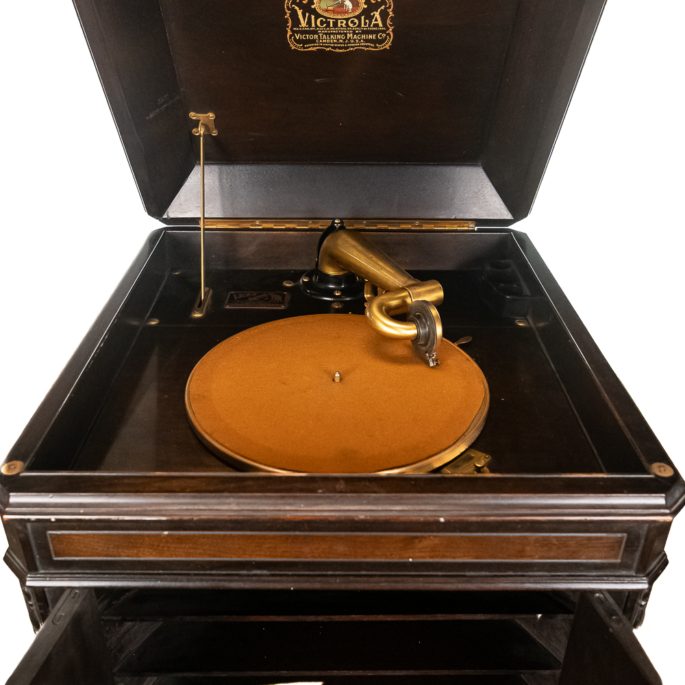 Victor Victrola 360 Disc Phonograph