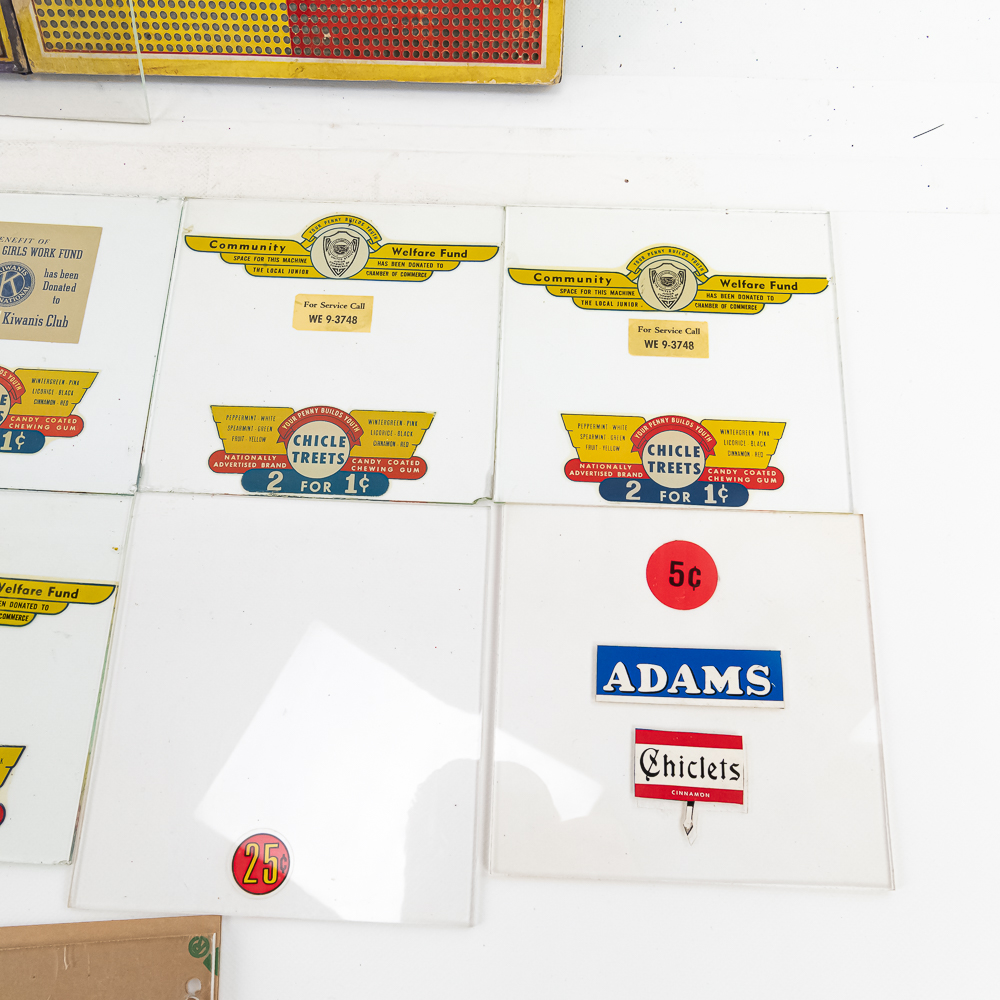 Lot of 16: Assorted Vintage Coin Op & Advertising