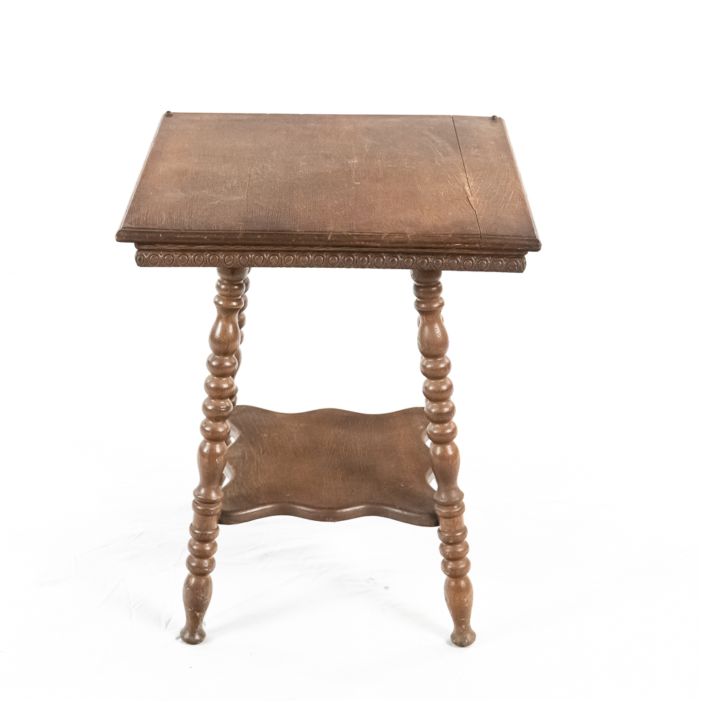 Small Oak End Table
