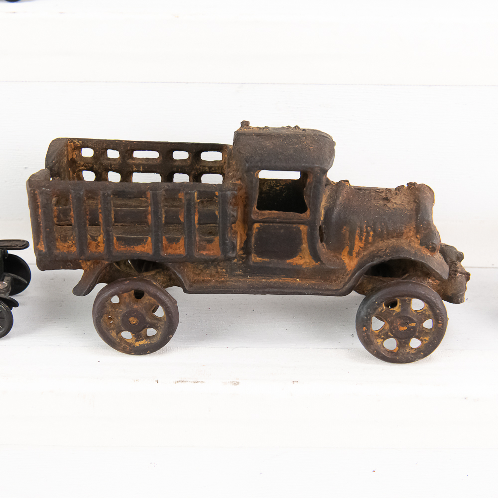 Arcade Cast Iron Toy Stake Truck US Motor Unit & +