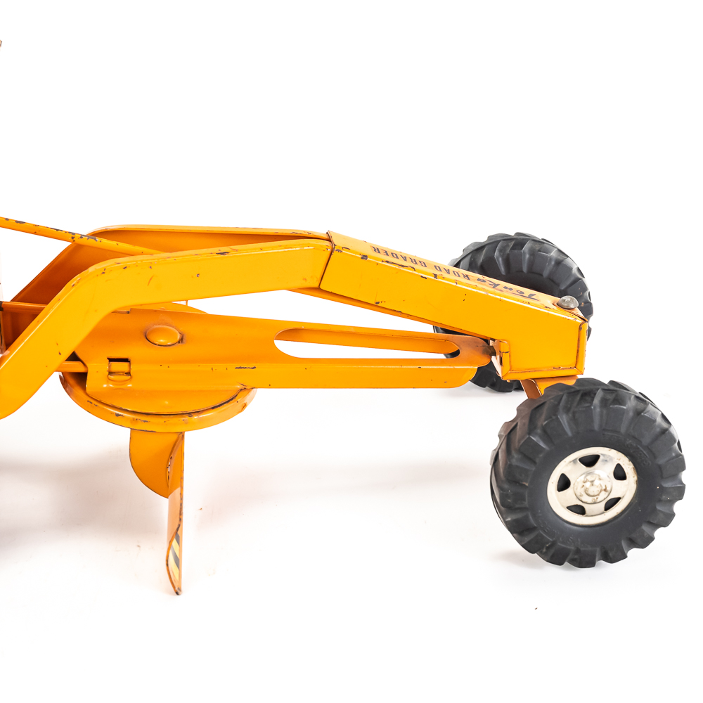 1950s Tonka State Hi-Way Dept. Toy Road Grader