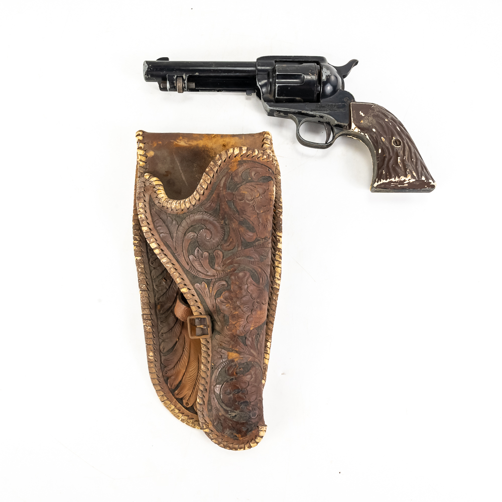 Vintage Hahn 45 CO2 BB Gun & Holster