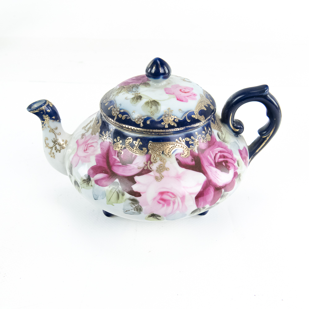 Vintage Porcelain Tea Set & Silverplate Pot (7)