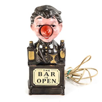 Vintage "The Bar is Open" Bartender Lamp, mid-century novelty item made of ceramic, depicts a 