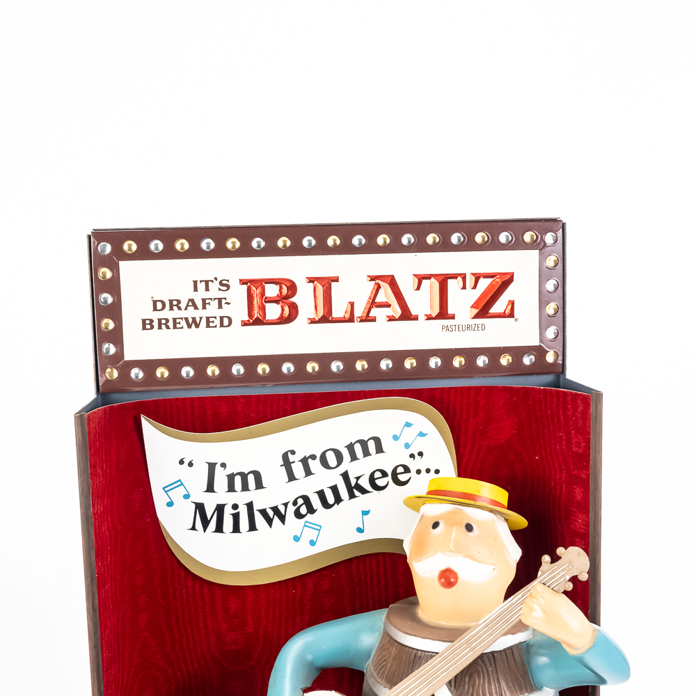Vintage Blatz Beer Banjo Barrel Man Display
