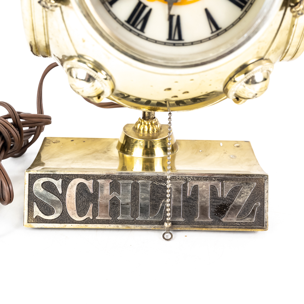 Vintage Schlitz Beer Carriage Topper Lighted Clock