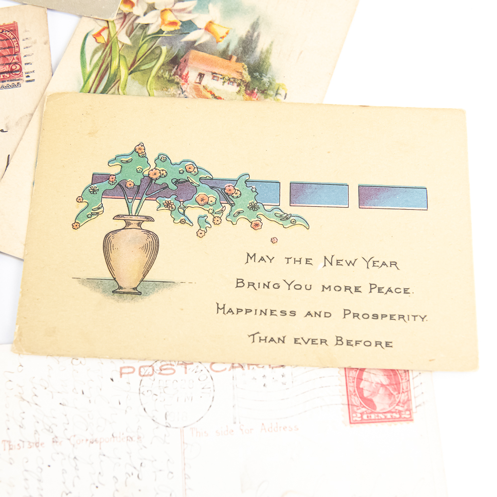 Collection of (300-500) Assorted Vintage Postcards