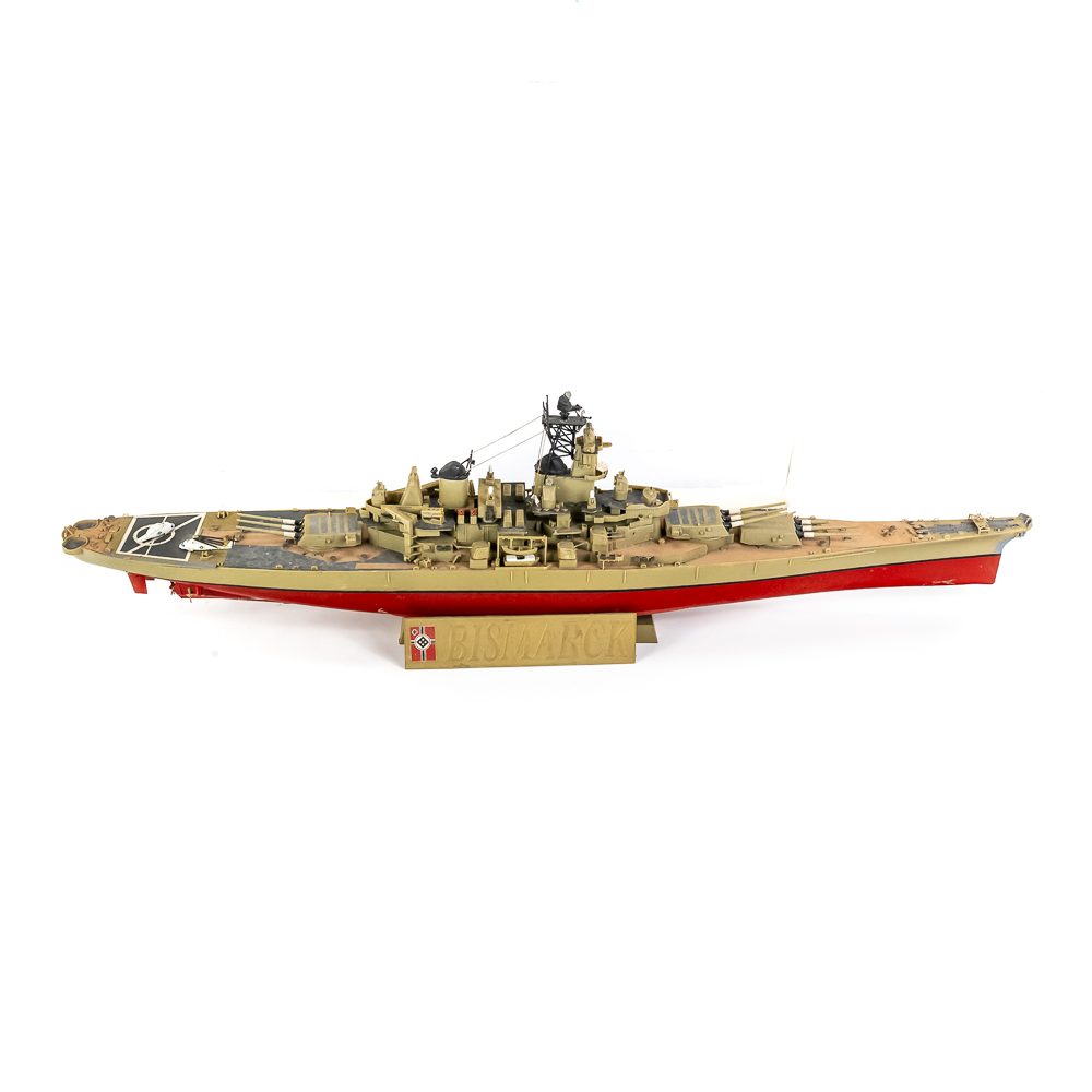 (4) Bismark Battleship Assembled Toy Models