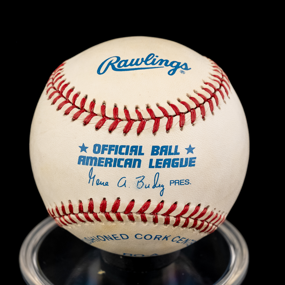 Eddie Murray Autographed AL MLB Baseball w LOA