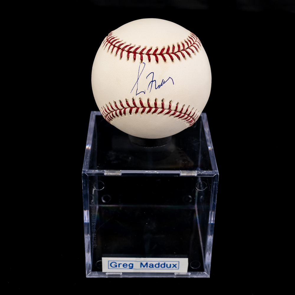 Greg Maddux Autographed MLB Baseball w MLB COA