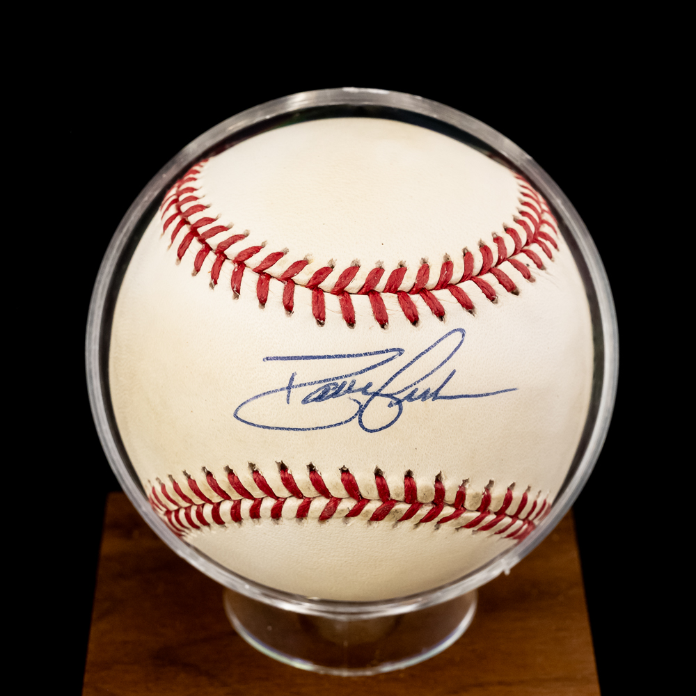 ATL Chipper Jones & David Justice Signed Baseballs