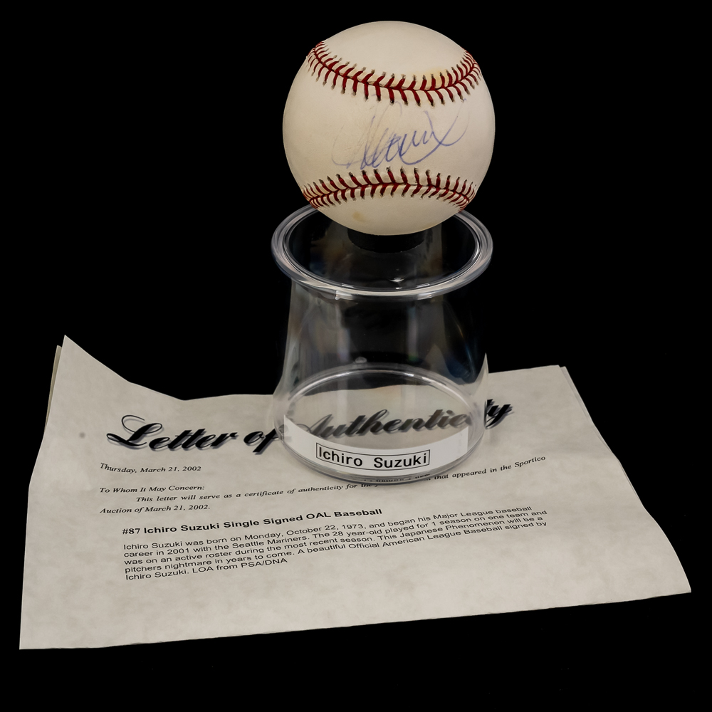 Ichiro Suzuki Autographed MLB Baseball w PSA LOA