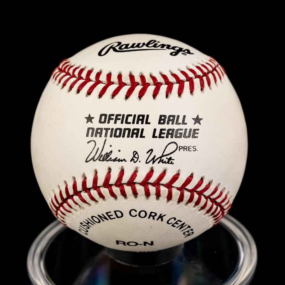 Willie Mays Autographed MLB NL Baseball w COA