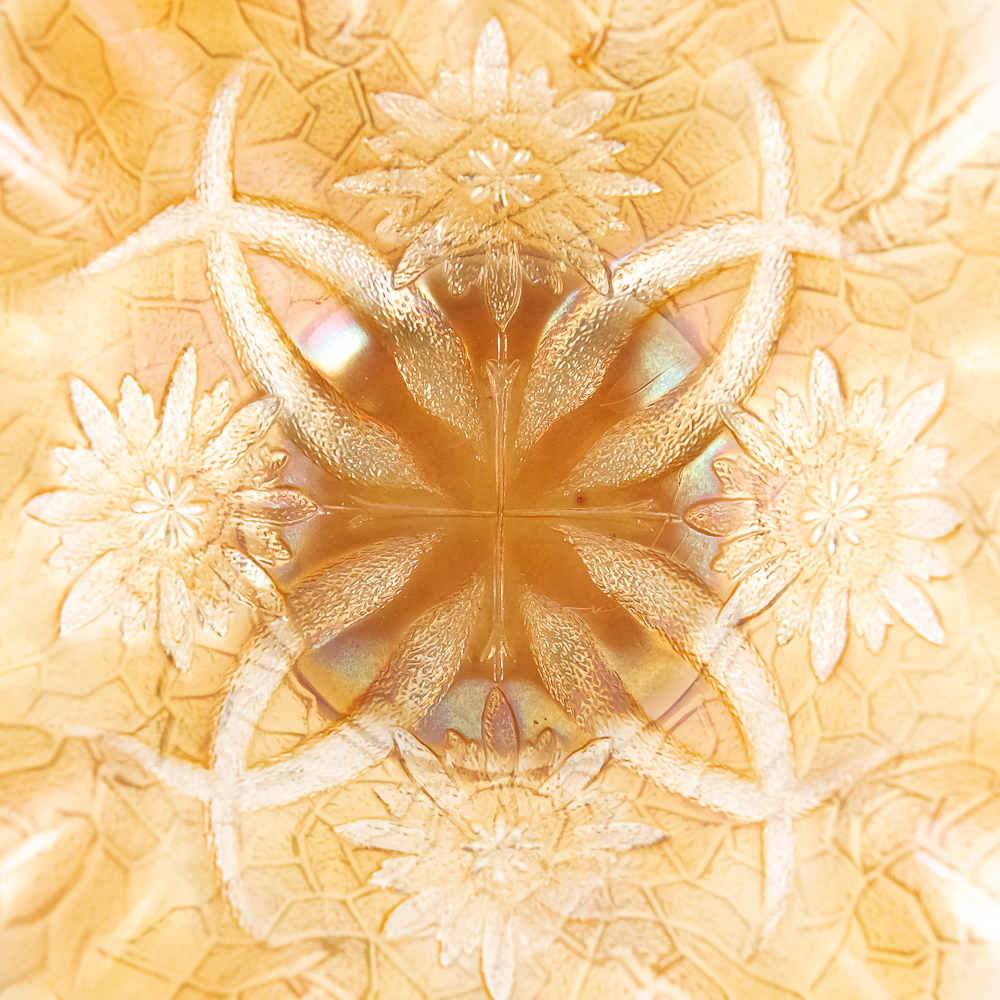 Carnival Glass: Four Flowers Variant