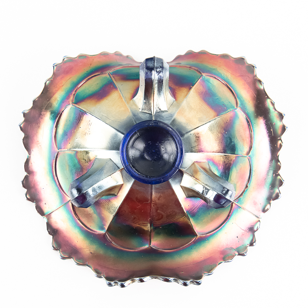 Carnival Glass: Fenton Horse Medallion Footed Bowl