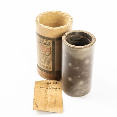 Columbia Brown Wax Cylinder. Columbia Brown wax cylinder 4166 “She Was Bred in Old Kentucky” 