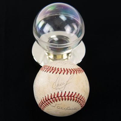 1980 Phillies Team Autographed Baseball. 1980 Philadelphia Phillies Team Autographed baseball 