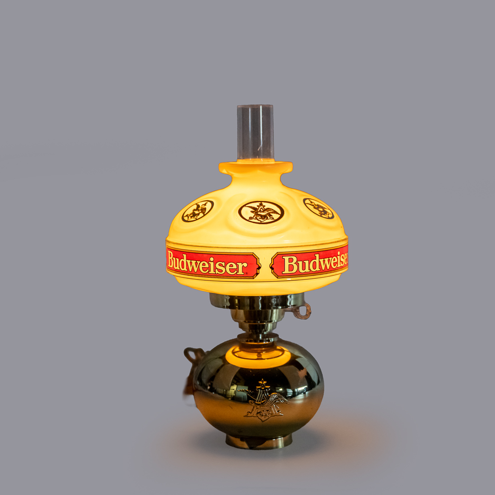 Vintage A-B Budweiser Innkeeper's Bar Lamp
