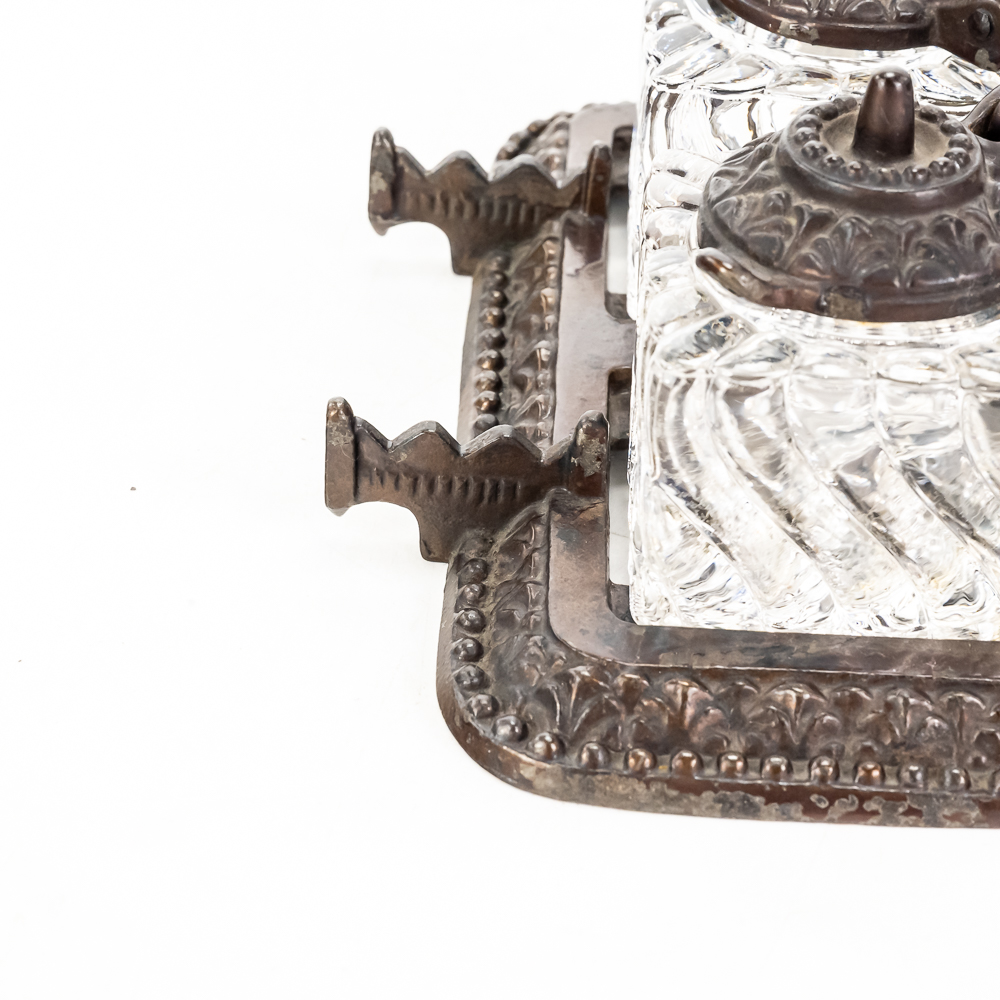 Antique Victorian-Style Double Inkwell Set