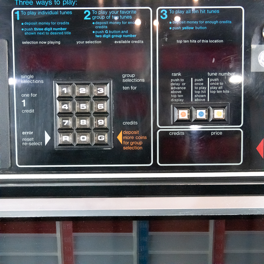 Coin Op N.S.M. Model 240 I Jukebox
