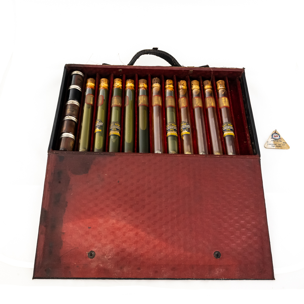 Vintage Salesman's Oil Sample Kit