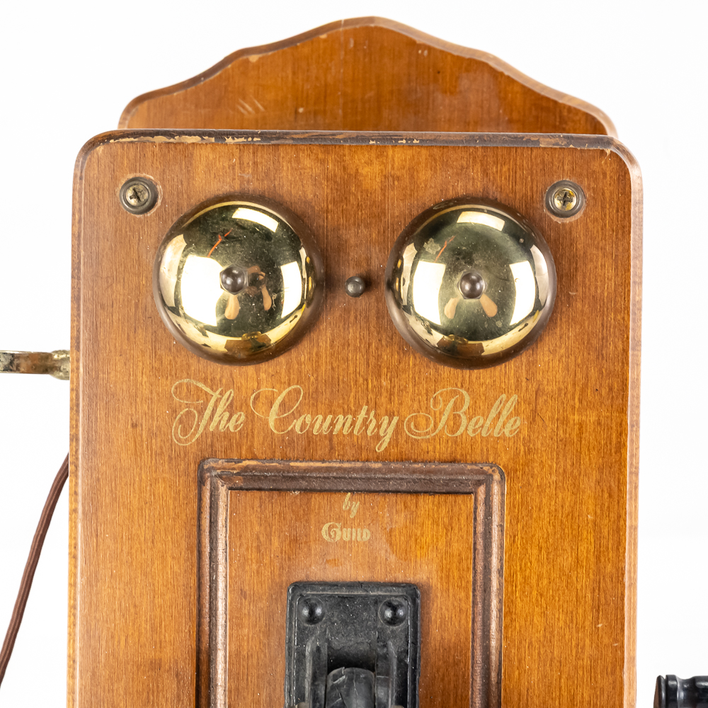 "The Country Belle" Novelty Tube Radio