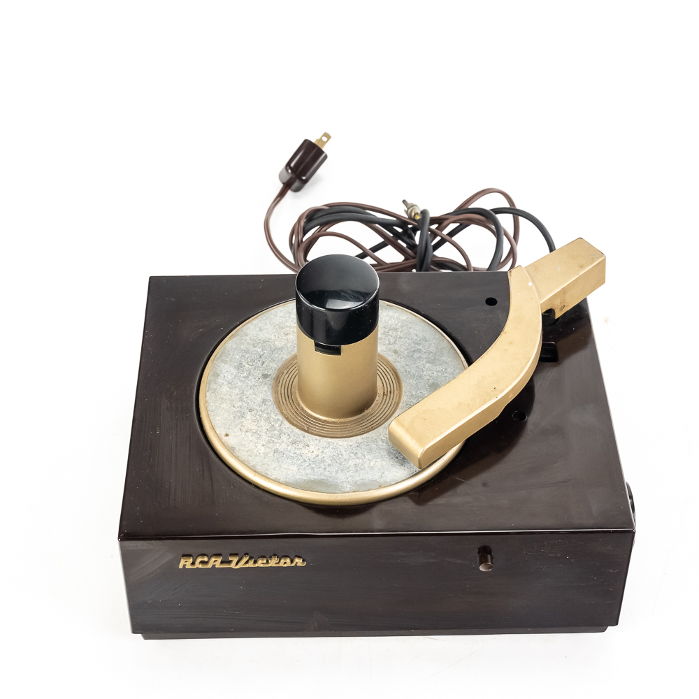 Vintage RCA Victor 45 RPM Record Changer