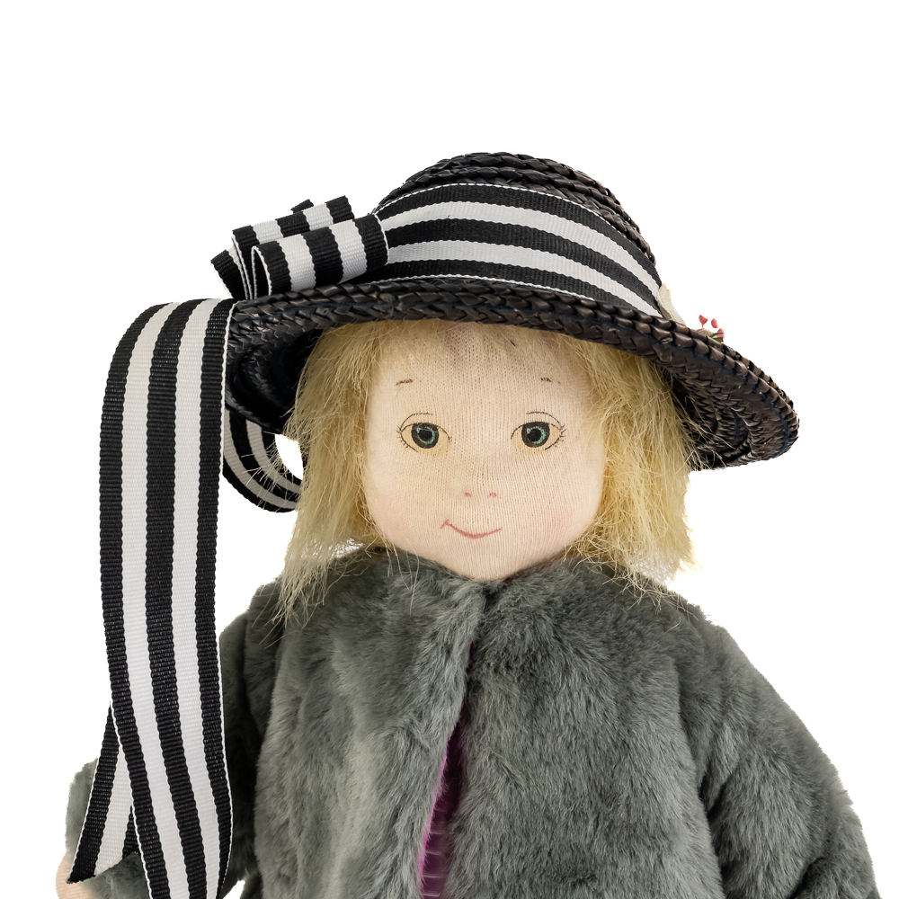 Official Eloise in Moscow Cloth Doll