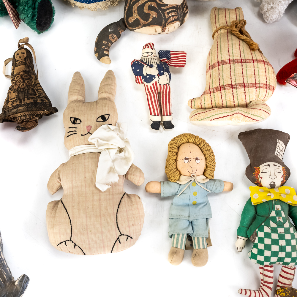 (16) Vintage Variety Rag Doll Rummage