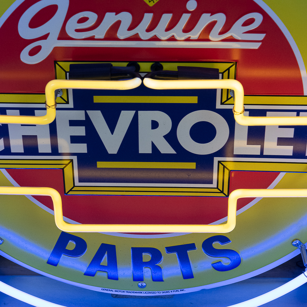 We Use Genuine Chevy Parts Neon Advertising Sign