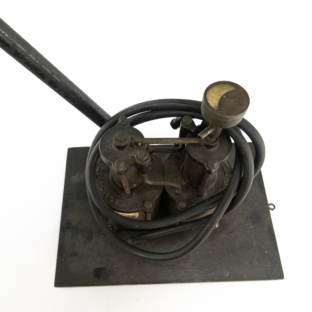 Globe Mfg Co High-Pressure Tire Pump