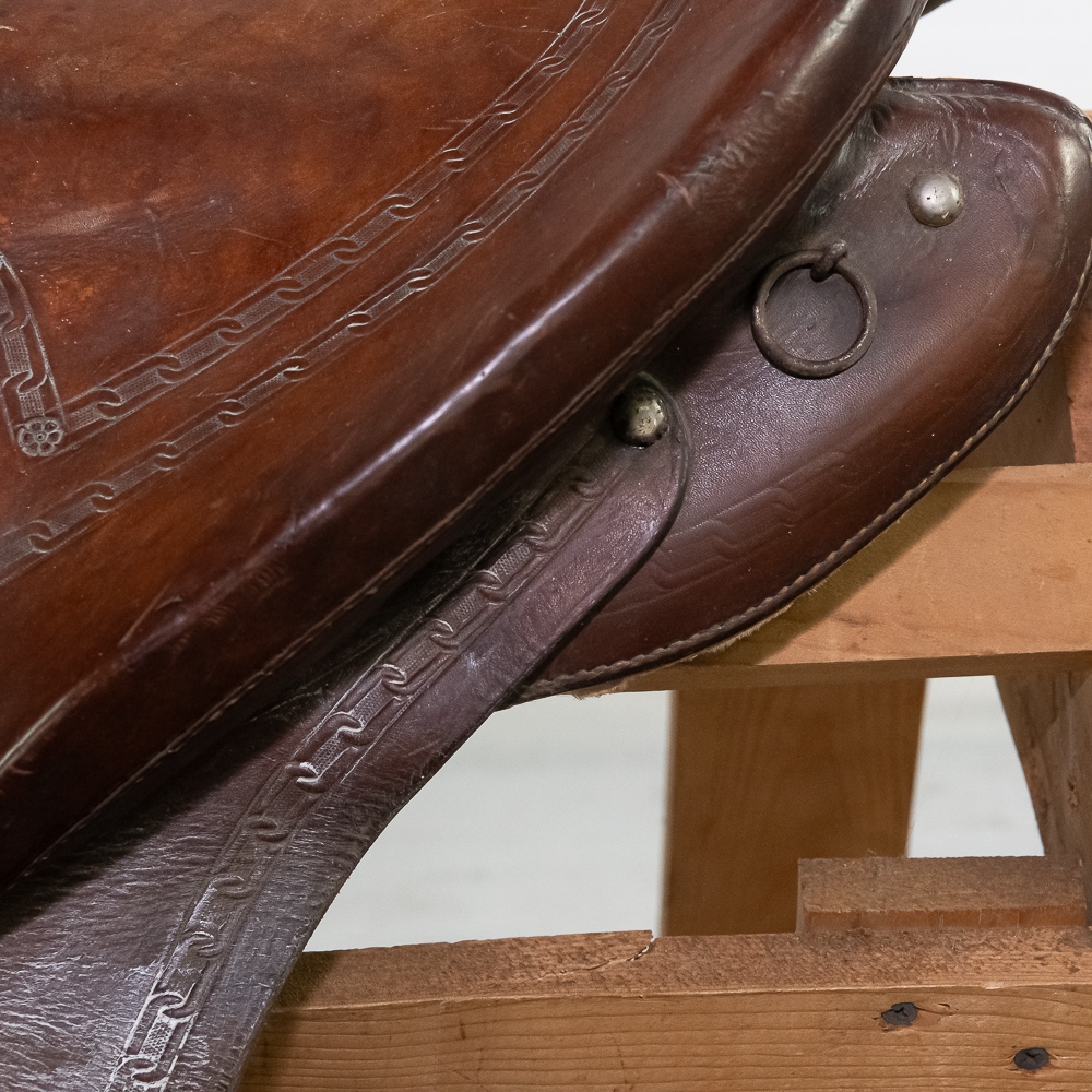 English Style Saddle by Buena Vista Leather