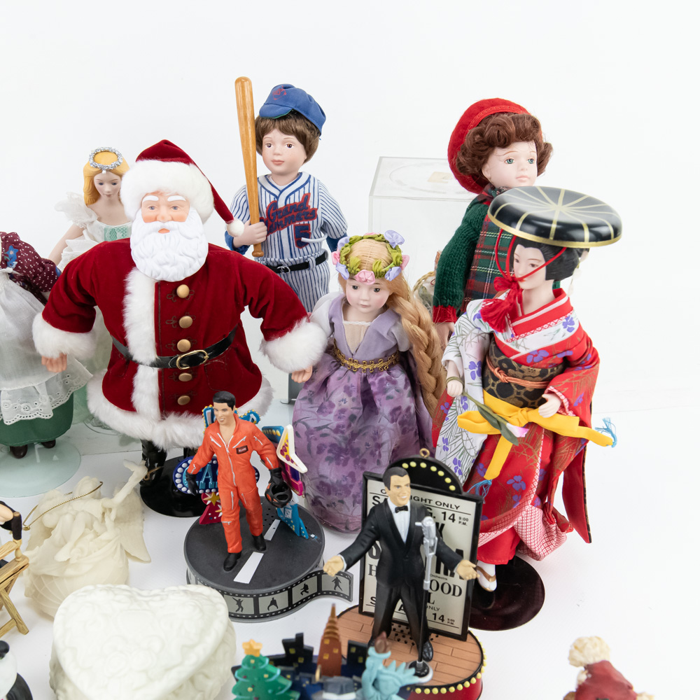 (30) Assorted Dolls Ornaments & Figurines